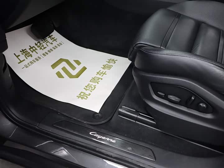 Фото 11 - Porsche Cayenne