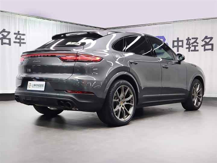 Фото 3 - Porsche Cayenne
