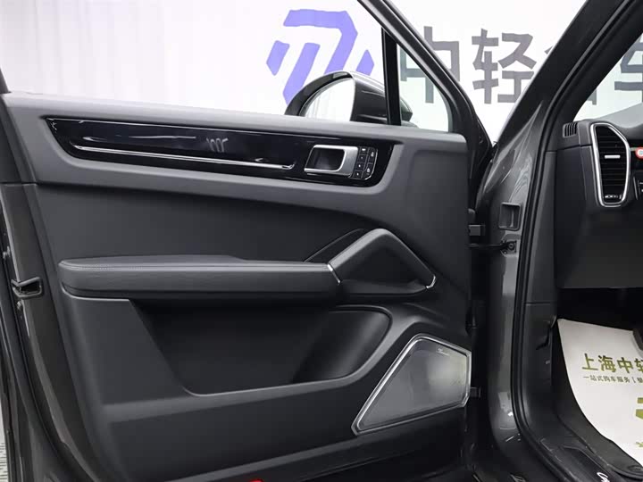 Фото 6 - Porsche Cayenne