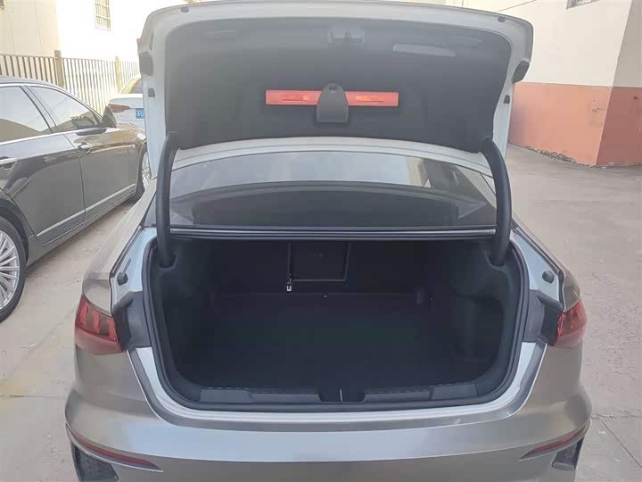 Фото 19 - Audi A3