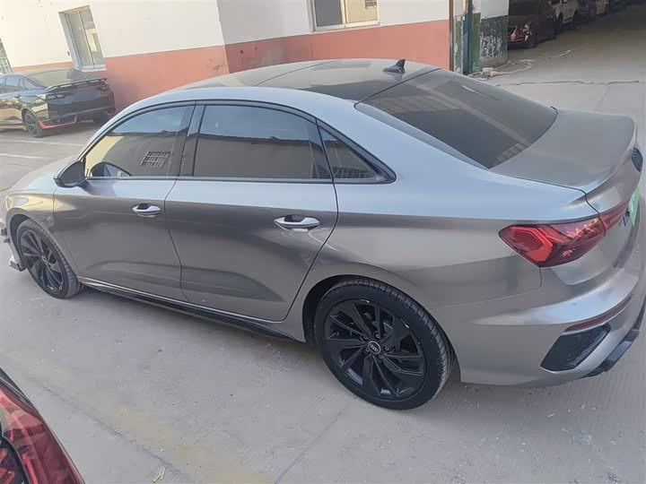 Фото 5 - Audi A3