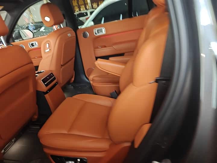 Фото 16 - LiXiang L9