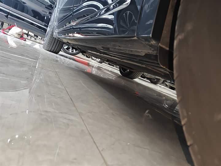 Фото 21 - LiXiang L9