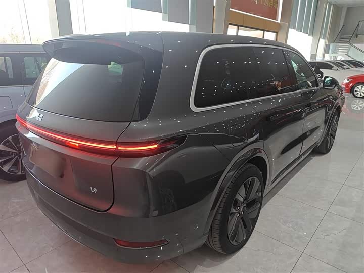 Фото 7 - LiXiang L9