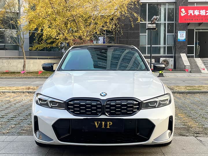 Фото 15 - BMW 3 Series