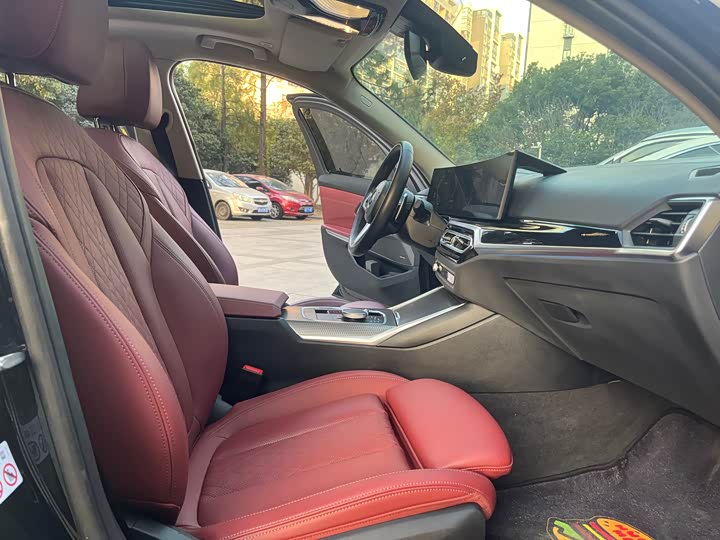 Фото 8 - BMW 3 Series