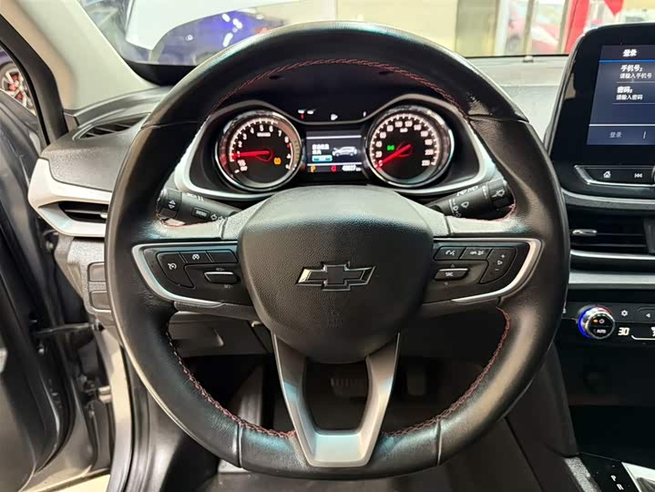 Фото 11 - Chevrolet Orlando