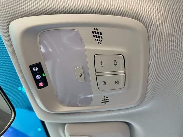 Фото 14 - Chevrolet Orlando