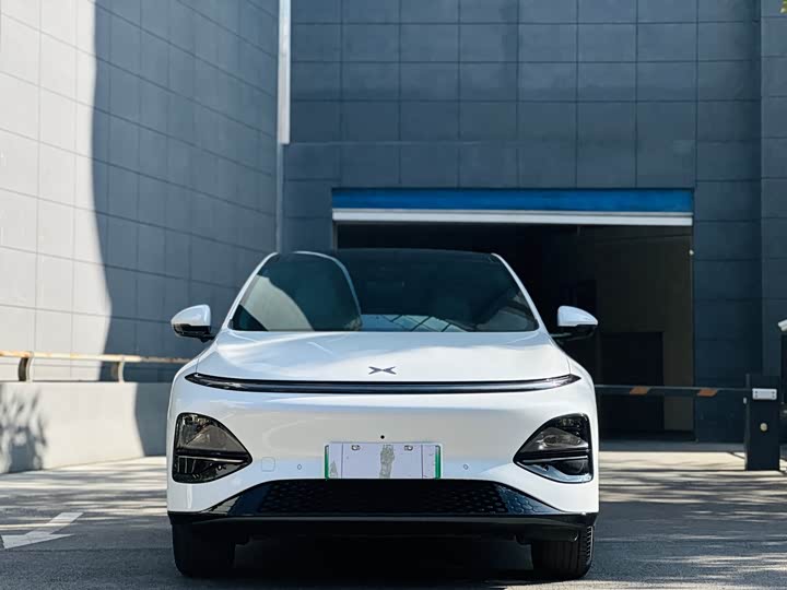 Фото 2 - XPeng G6