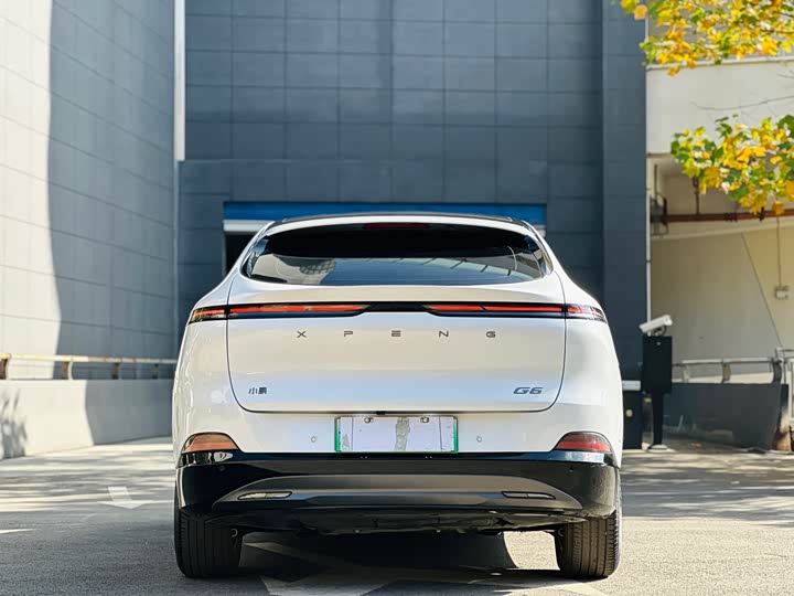 Фото 4 - XPeng G6