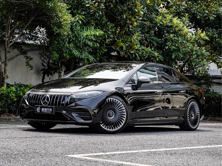 Фото 1 - Mercedes-Benz EQS AMG