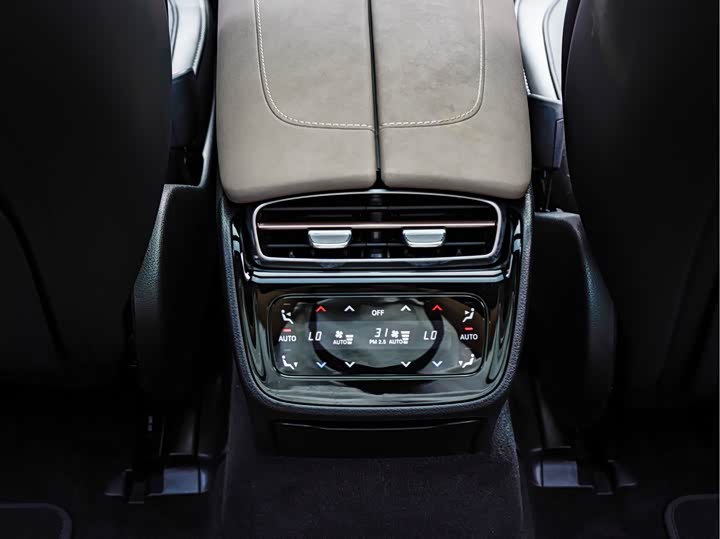 Фото 20 - Mercedes-Benz EQS AMG