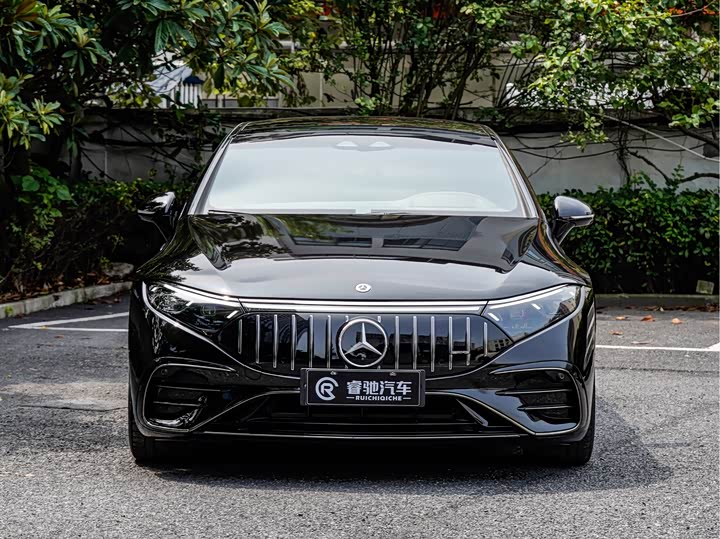 Фото 3 - Mercedes-Benz EQS AMG