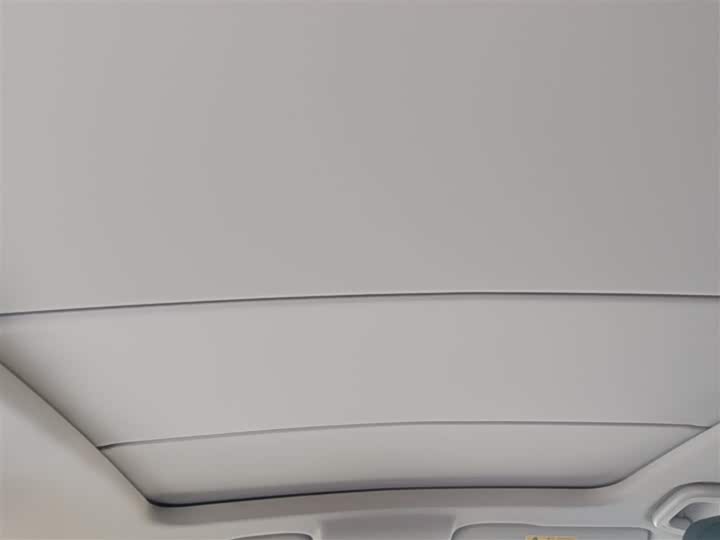 Фото 18 - Geely Emgrand GS