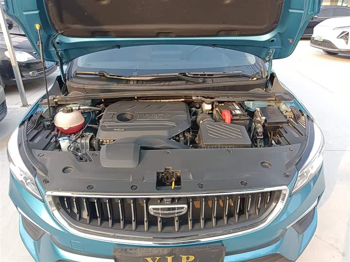 Фото 20 - Geely Emgrand GS