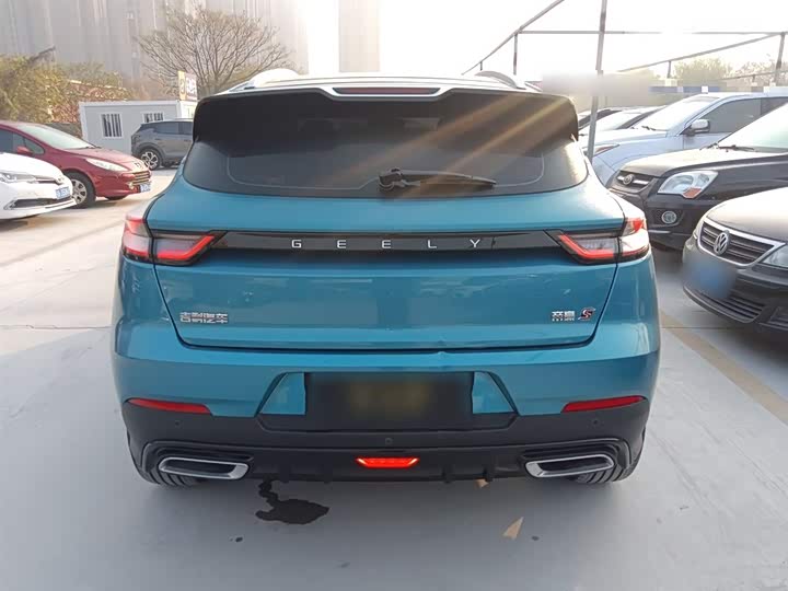 Фото 6 - Geely Emgrand GS