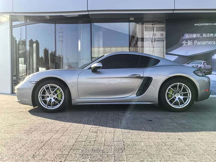 Фото 13 - Porsche 718