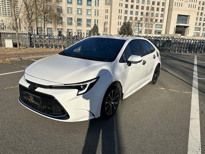 Фото 2 - Toyota Levin