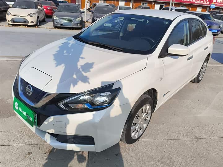 Фото 2 - Nissan Sylphy EV