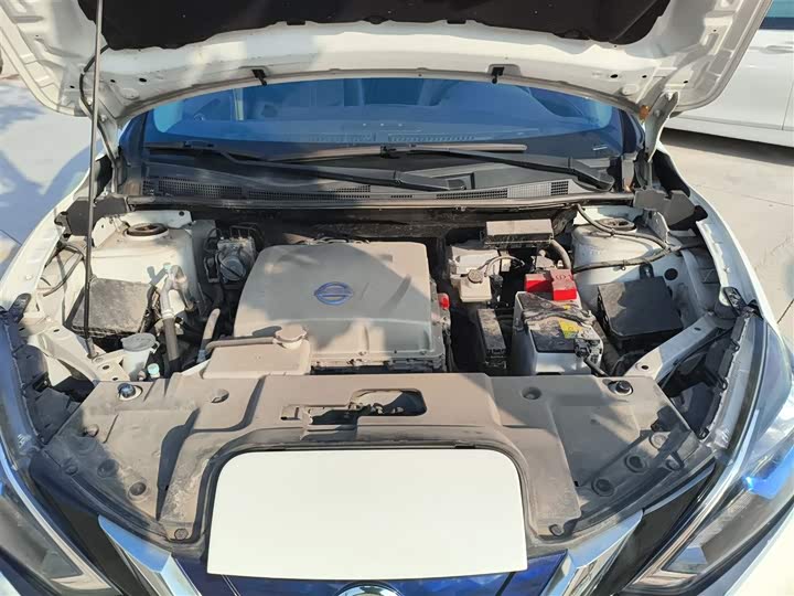 Фото 20 - Nissan Sylphy EV