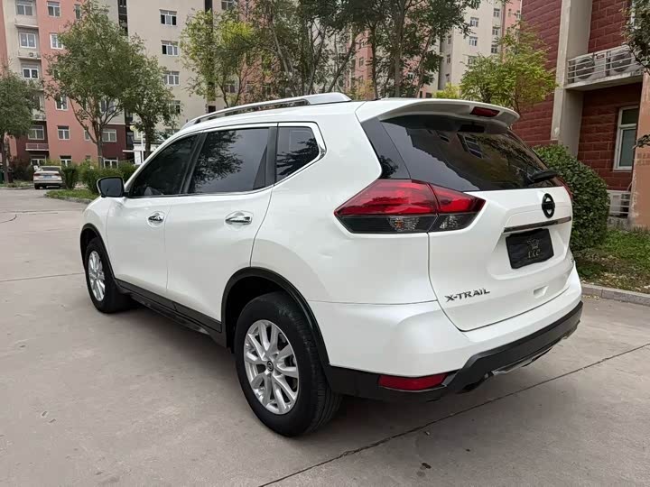 Фото 7 - Nissan X-Trail