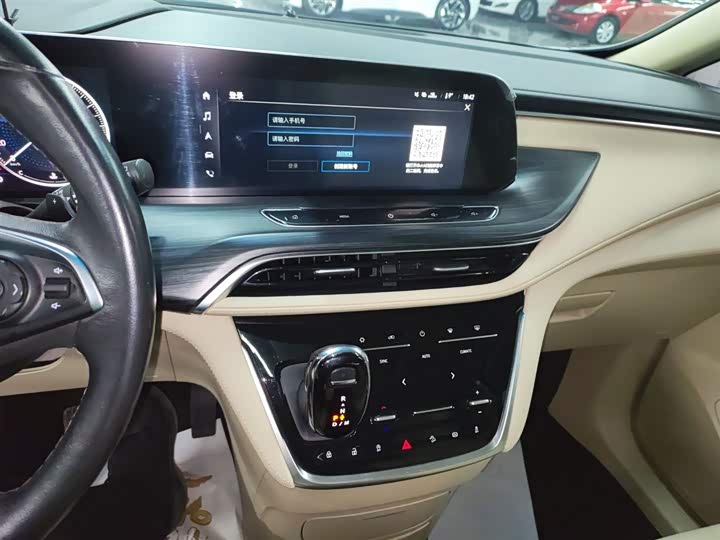 Фото 13 - Buick GL8 ES