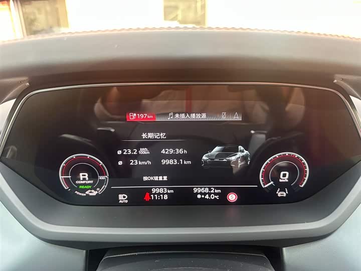 Фото 12 - Audi e-tron GT