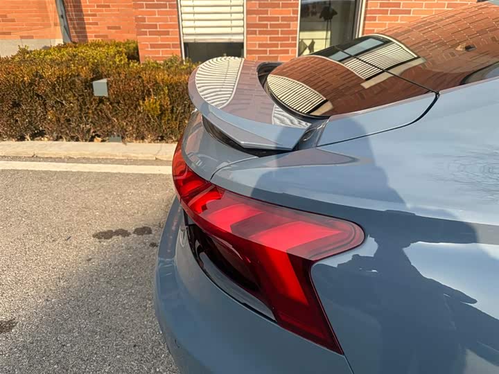 Фото 9 - Audi e-tron GT