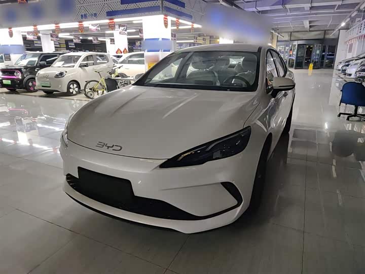 Фото 1 - BYD Seal 05 DM-i Hybrid