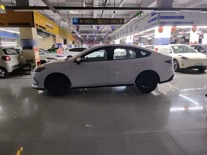 Фото 5 - BYD Seal 05 DM-i Hybrid