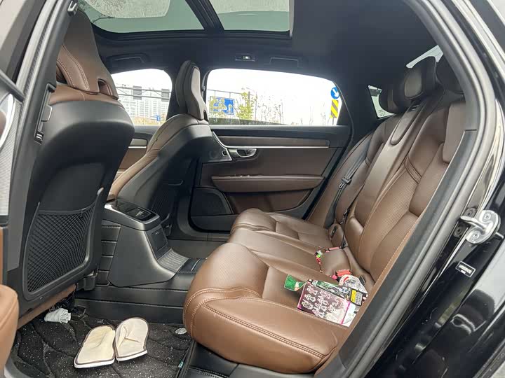 Фото 10 - Volvo S90 Hybrid