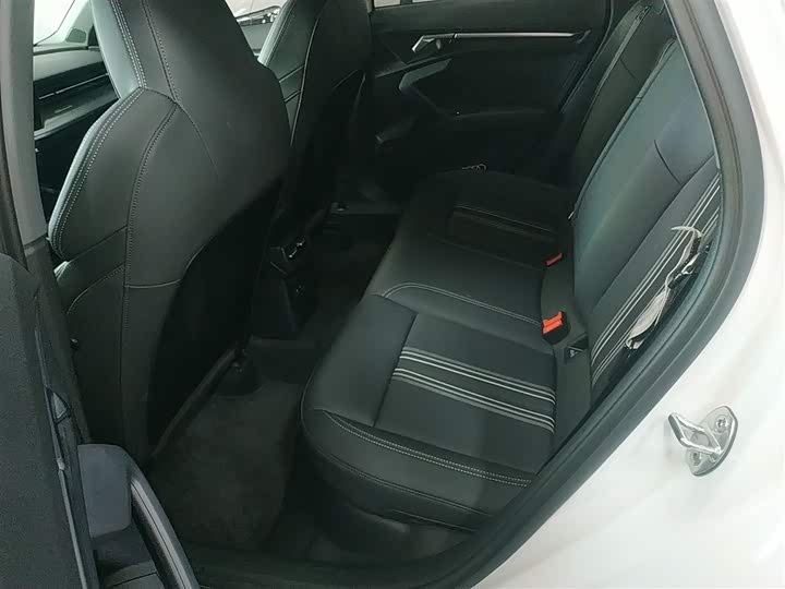 Фото 17 - Audi A3