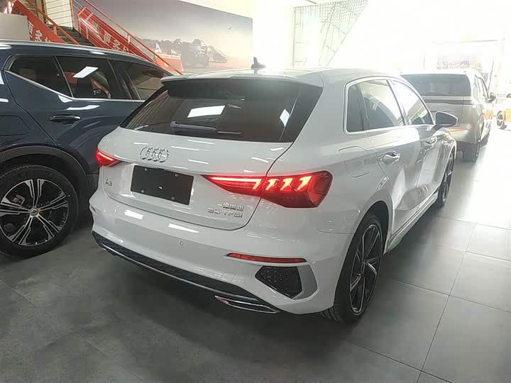 Фото 7 - Audi A3