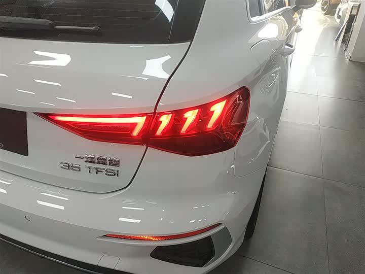 Фото 8 - Audi A3