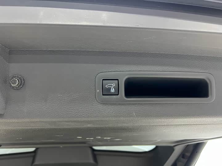 Фото 24 - Toyota Sienna