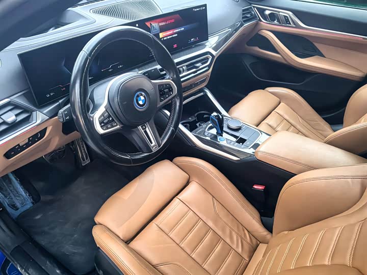 Фото 8 - BMW i4