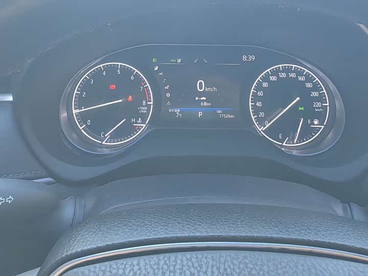 Фото 12 - Toyota Harrier