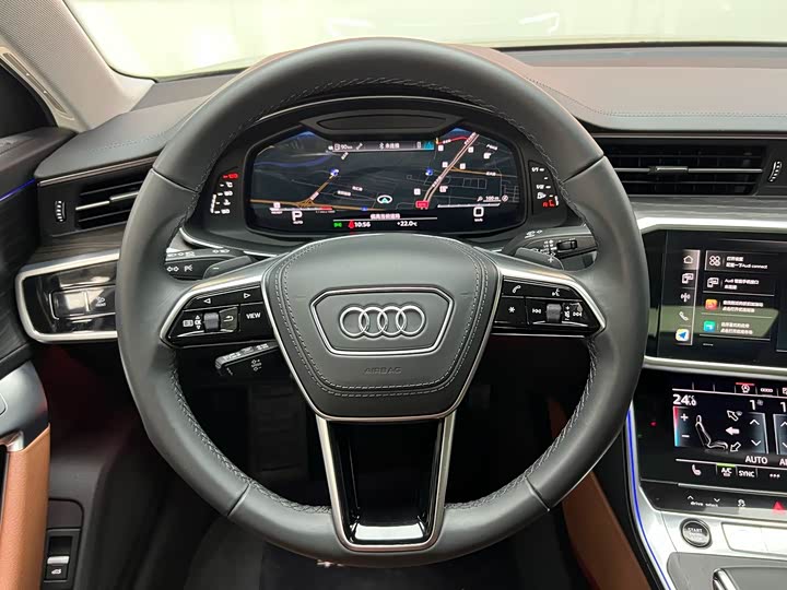 Фото 14 - Audi A6L