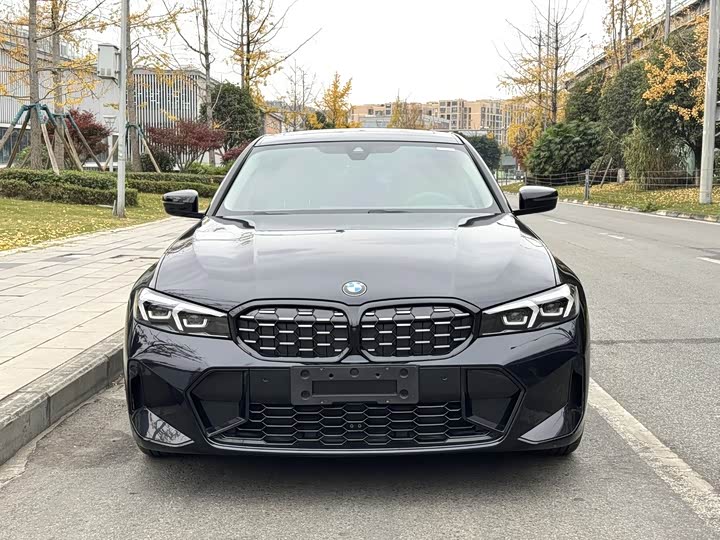 Фото 2 - BMW 3 Series