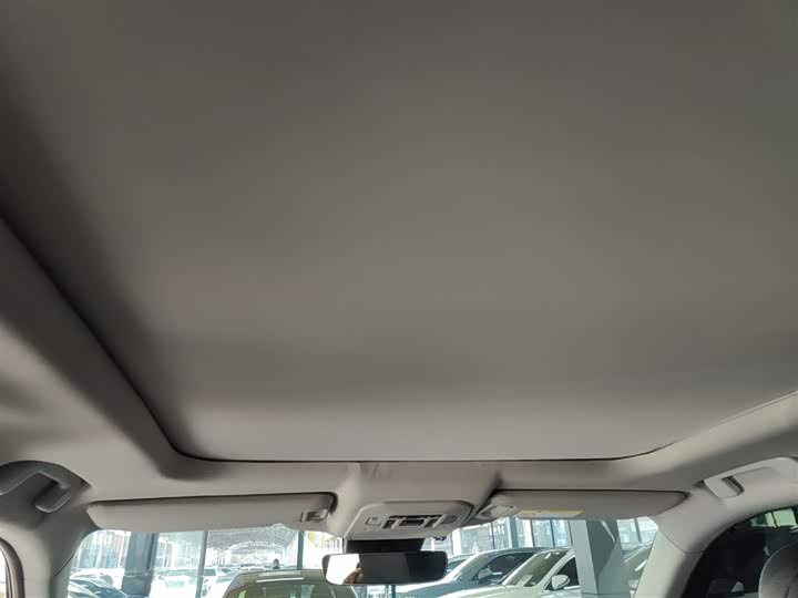 Фото 18 - Toyota Highlander