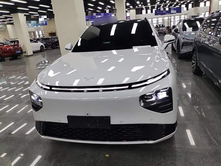 Фото 3 - XPeng G9