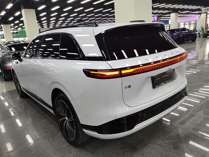 Фото 5 - XPeng G9