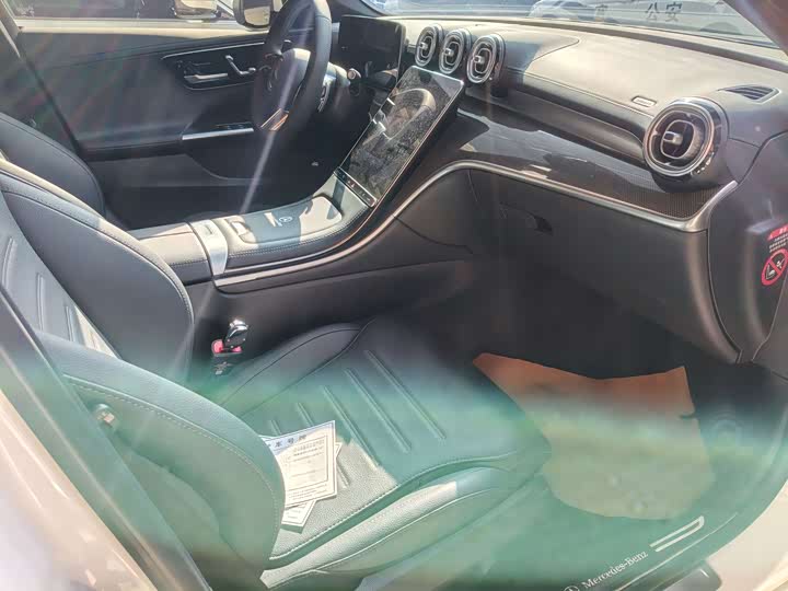 Фото 9 - Mercedes-Benz C-Class