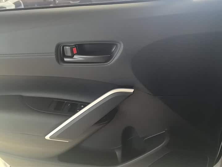 Фото 7 - Toyota Corolla Cross