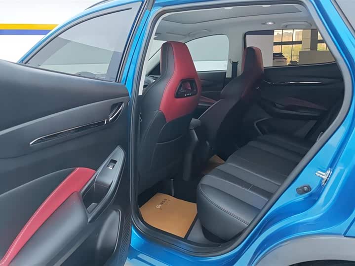 Фото 11 - Changan Oshan X5