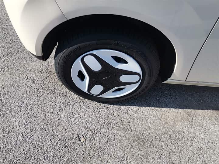 Фото 23 - Geely Galaxy Panda Mini