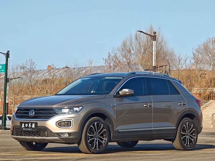 Фото 1 - Volkswagen T-Roc