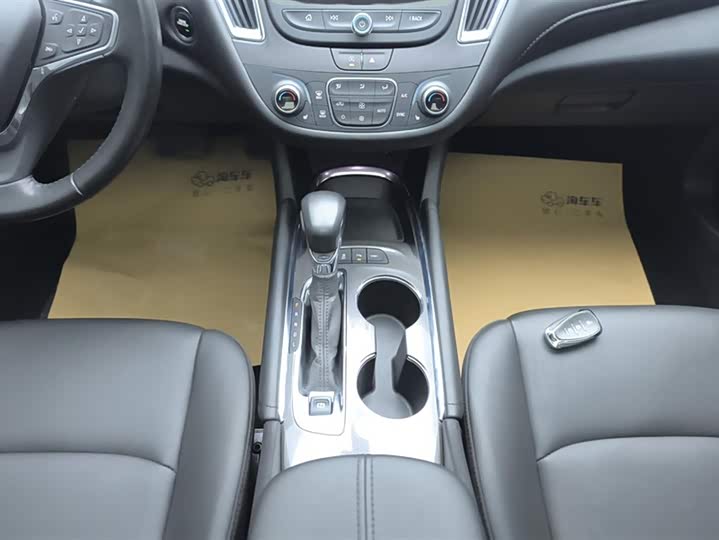 Фото 16 - Chevrolet Malibu XL