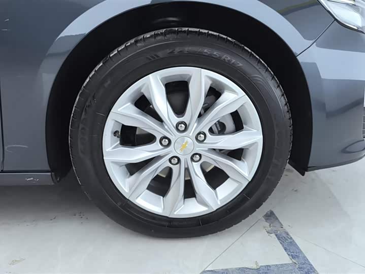 Фото 6 - Chevrolet Malibu XL