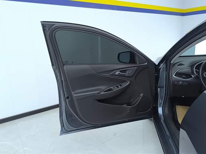 Фото 7 - Chevrolet Malibu XL